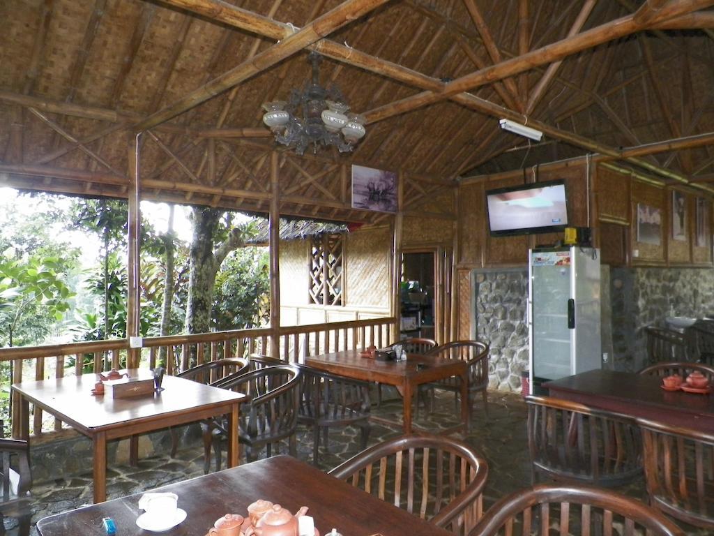 Villa Kampung Karuhun Sutan Raja Bandung Exterior photo